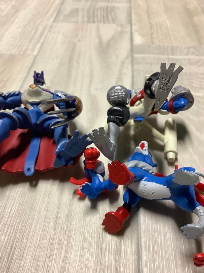 バンダイ　 デジモンセイバーズ　 究極進化！！デジモン図鑑 ガオモン進化系