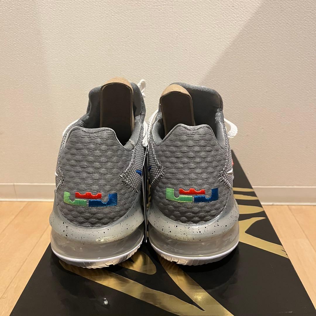 シューズ(男性用) NIKE LEBRON XVII LOW \"PATICLE GREY\"