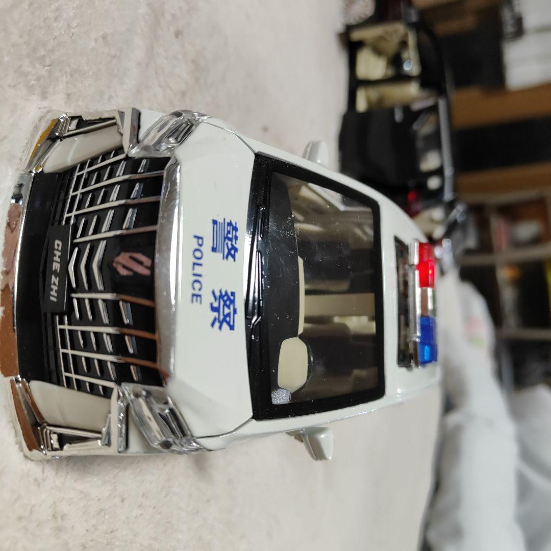 TOYOTAアルファード警察
