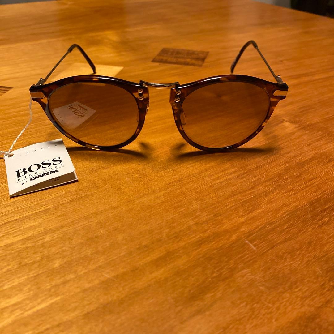 アイルトンセナ使用モデル　BOSS Carrera ラウンド型サングラス