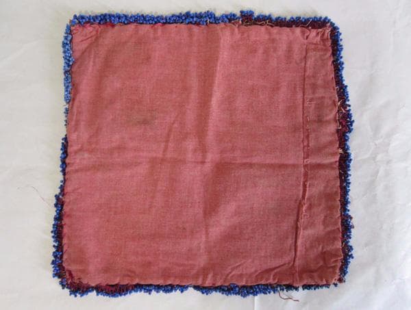 細密なアフガニスタンのオールド刺繍布 6