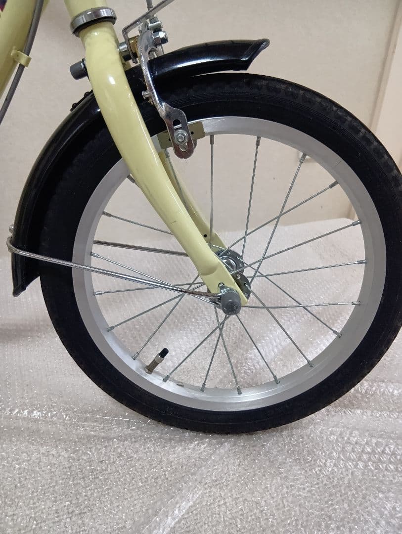 子供用自転車16インチ　補助輪付き