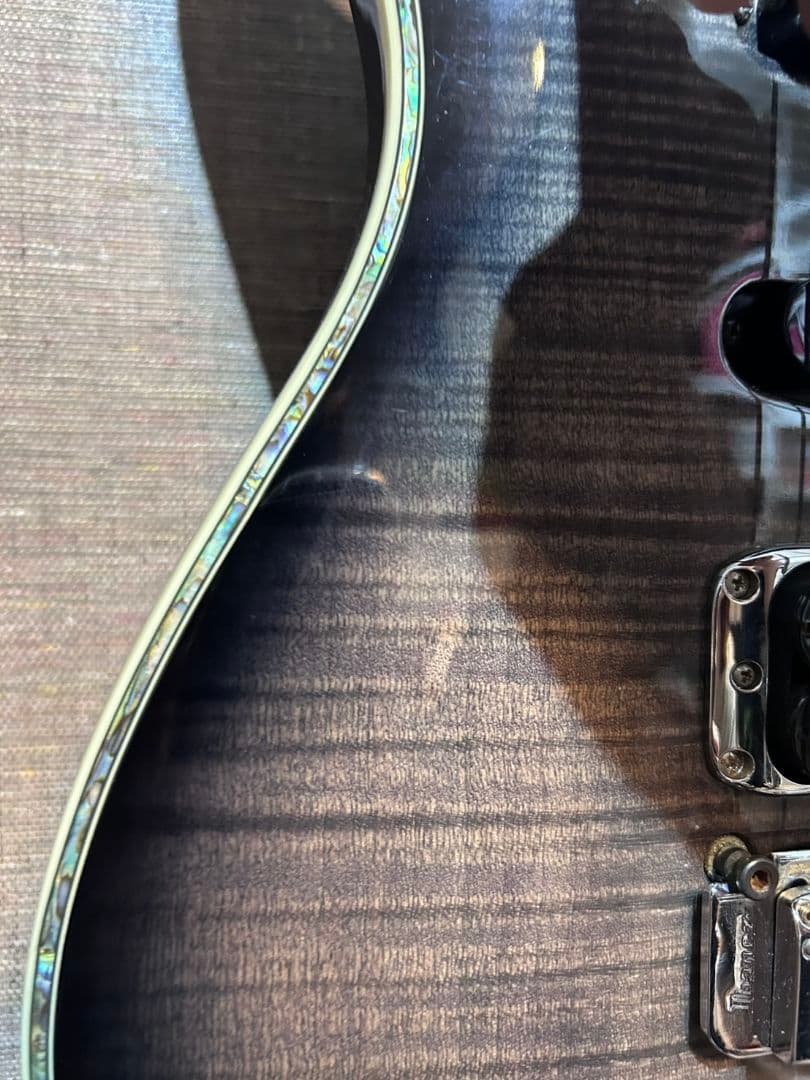 【限定モデル】Ibanezフレイムメイプル エレキギター 24フレット