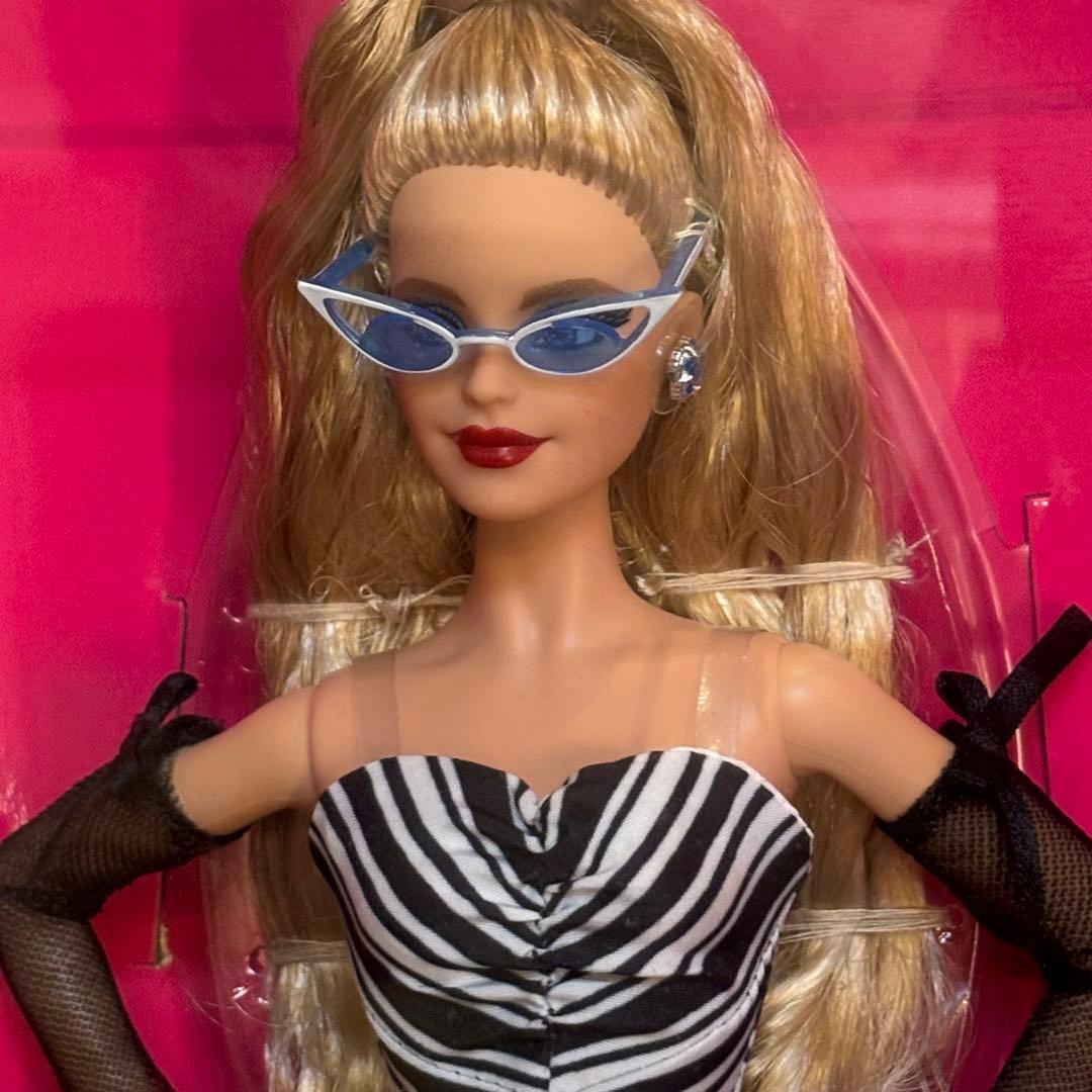 直輸入品　バービー(Barbie) 　65周年アニバーサリードール ブロンド