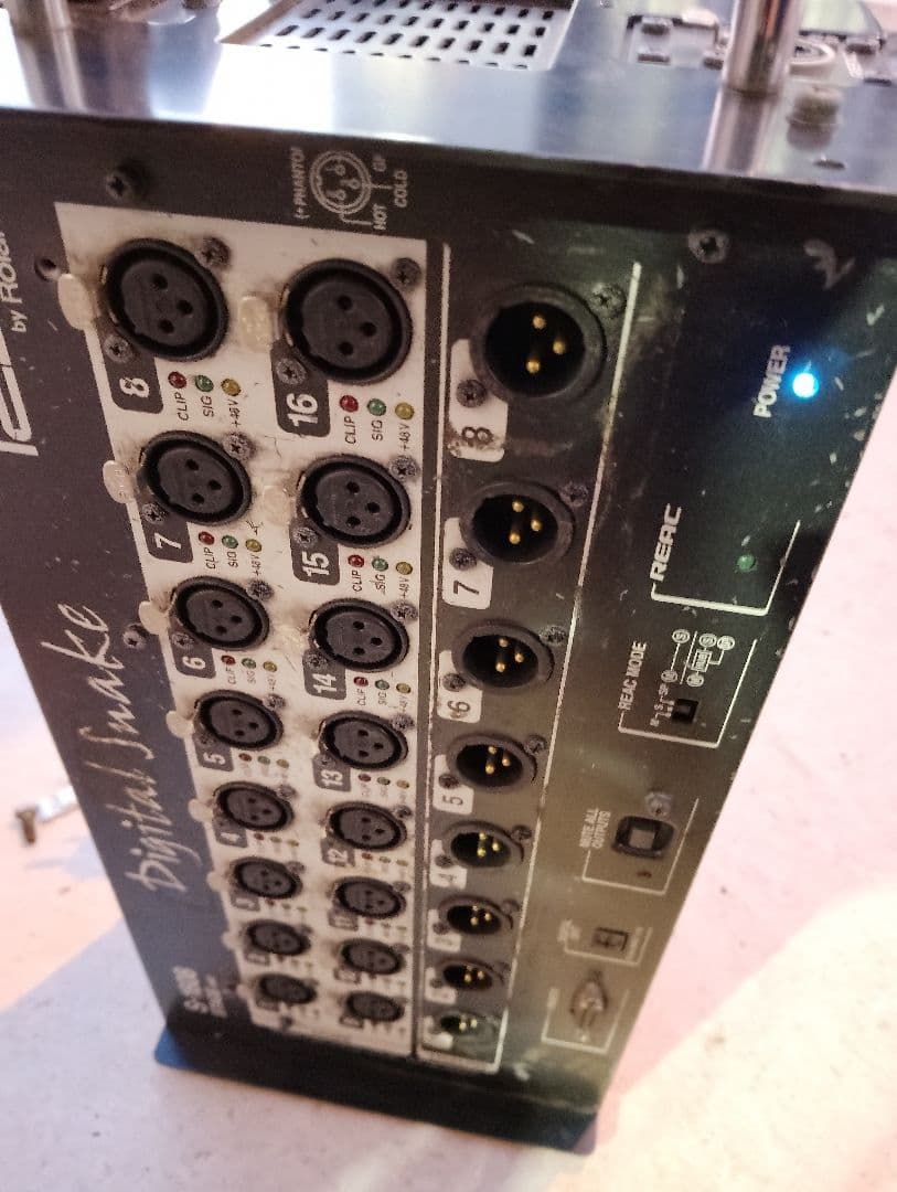 M*y様 Roland RSS S1608　デジタルスネーク　中古　ケーブルユニ