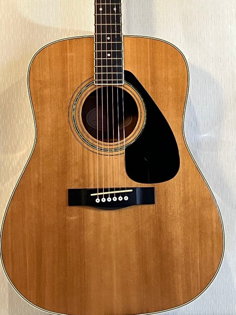 ビンテージなYAMAHAフォークギター美品！