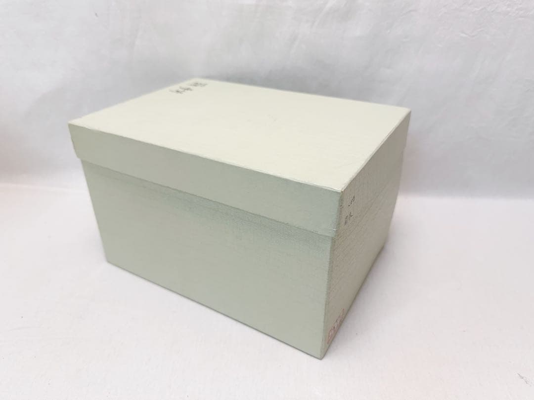 ほぼ未使用 茶道具 溜塗へぎ目 利休茶箱十一点セット茶碗棗茶筅振出巾筒等 紙箱