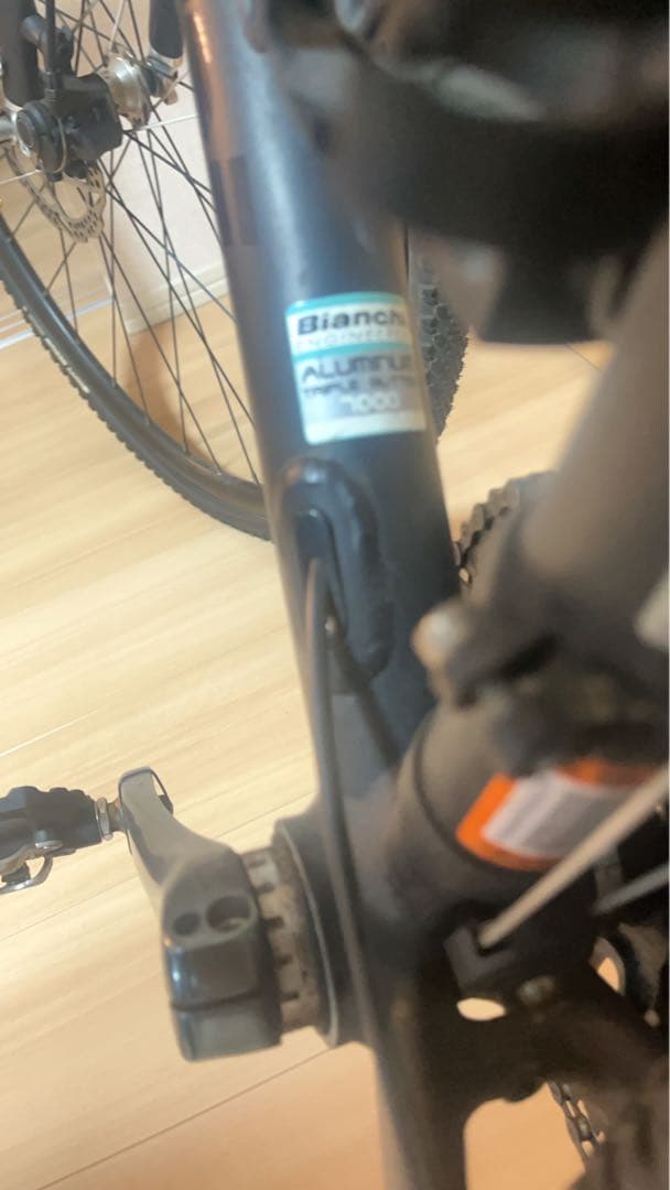 【2/15まで】Bianchi ZURIGOロードバイク　シクロクロス付属品多数