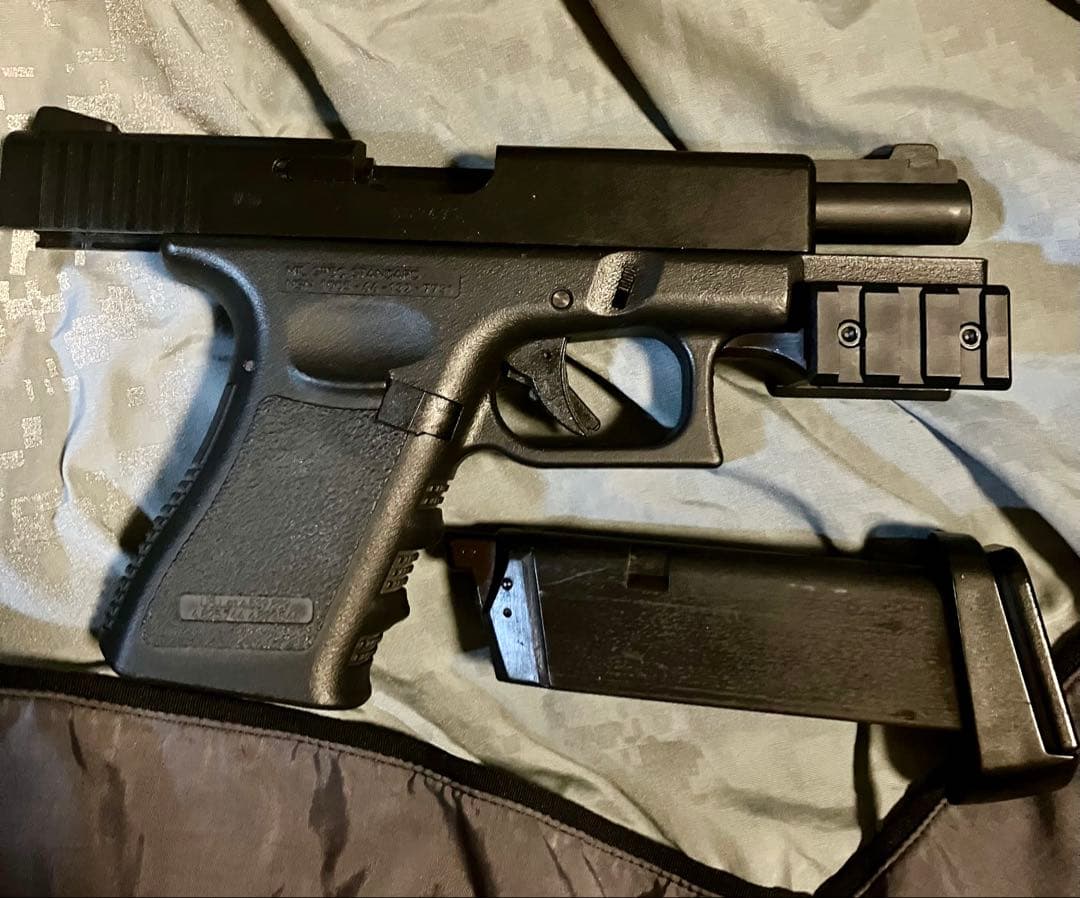 KSC製　ガスブローバックハンドガン　G23F 中古品　グロック23F
