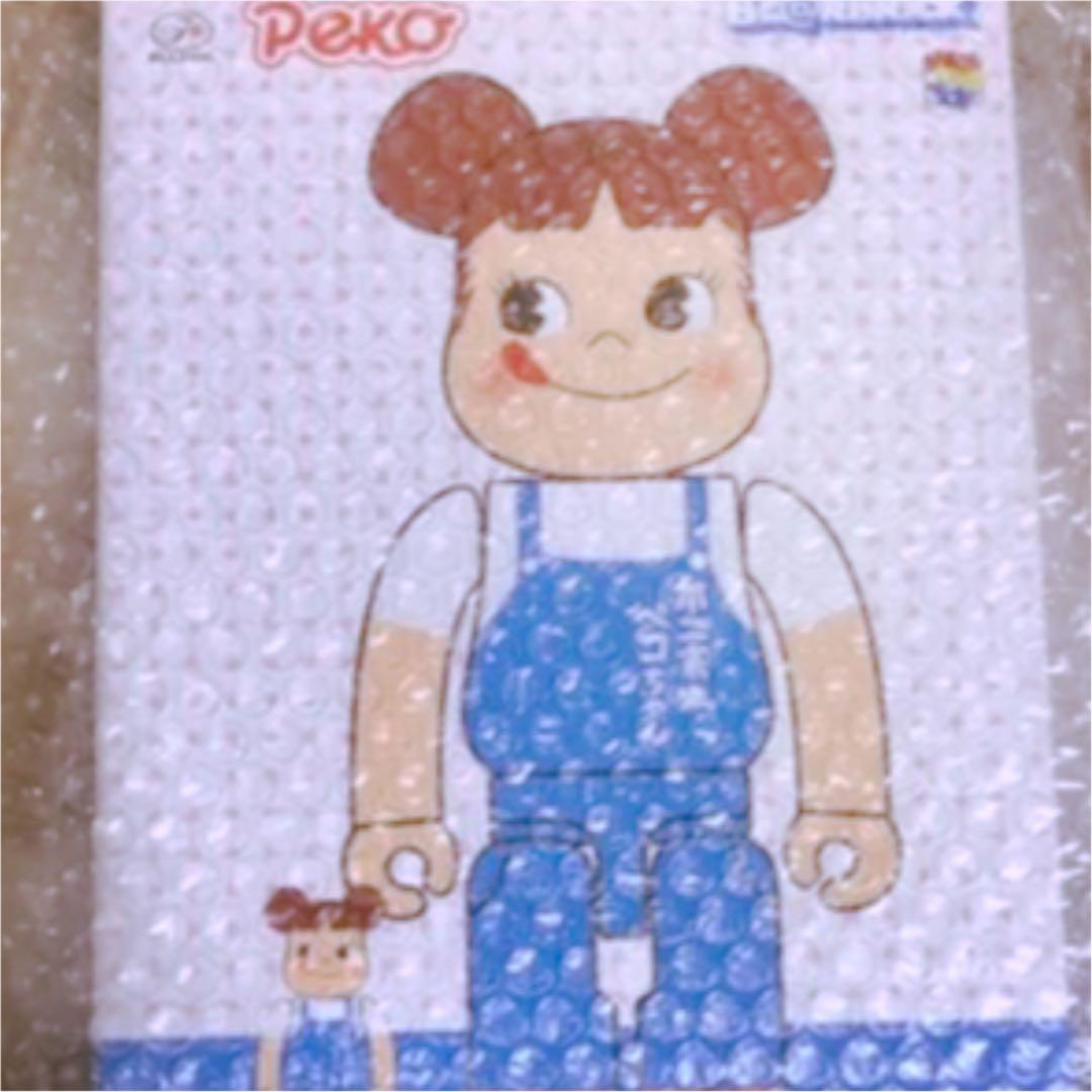 BE＠RBRICKペコちゃんThe overalls girl 100%400%