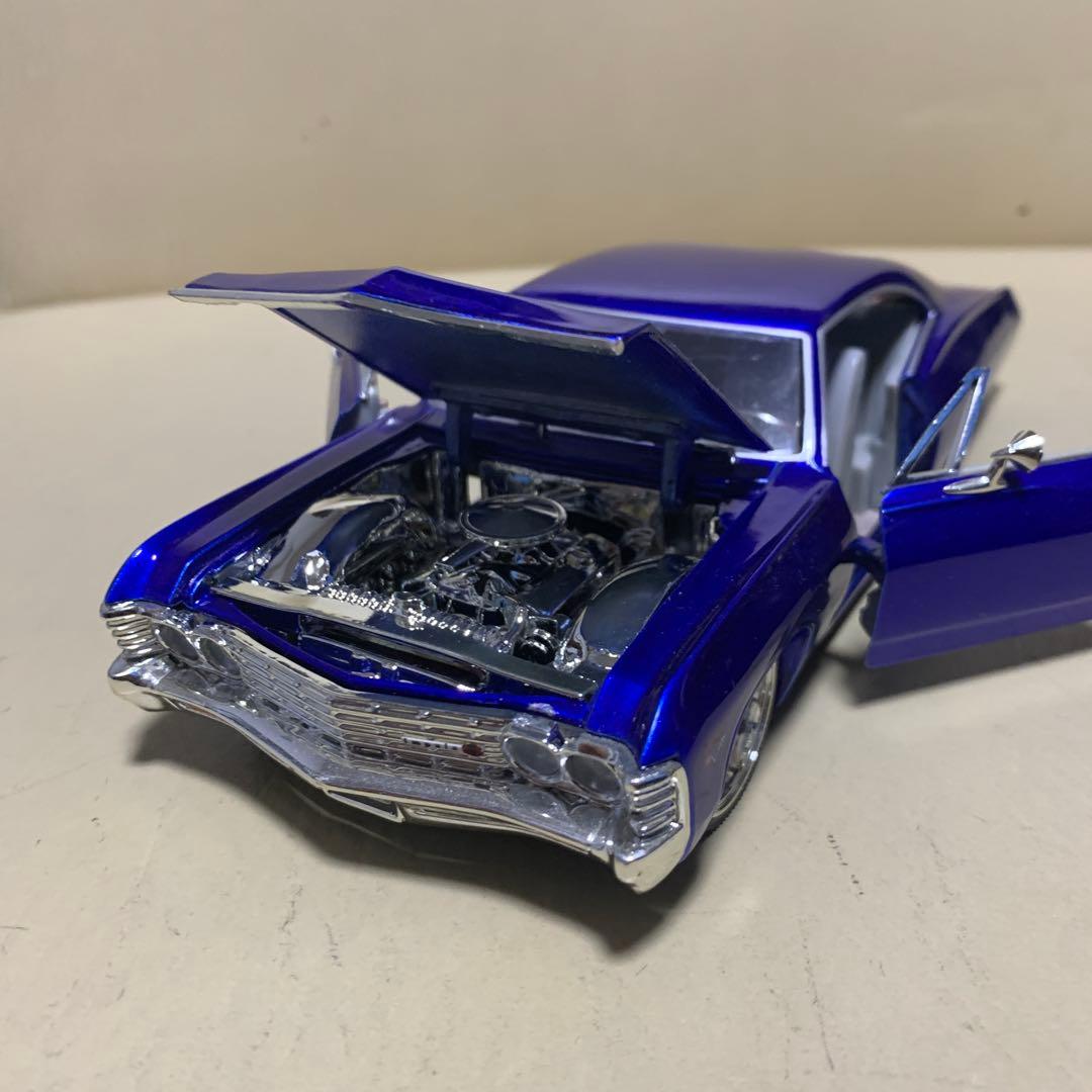 Jadatoys 1967インパラ　ローライダー