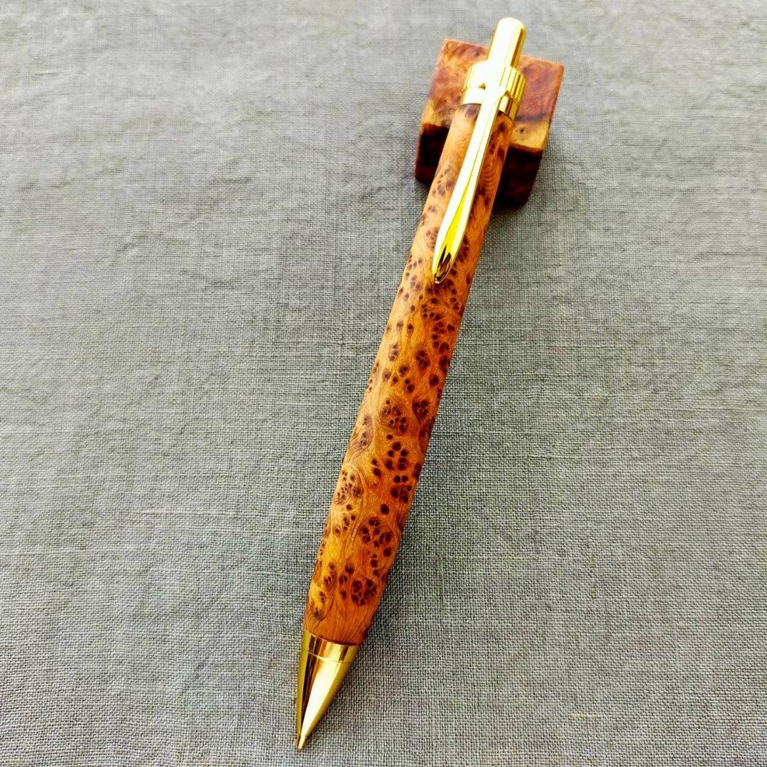 極上　台湾紅檜瘤　ハンドメイド　木軸シャープペン　0.5mm　ゴールド　超希少