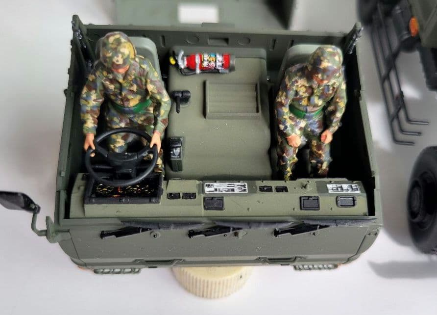 陸上自衛隊３1/2tトラック（SKW-476）1/35