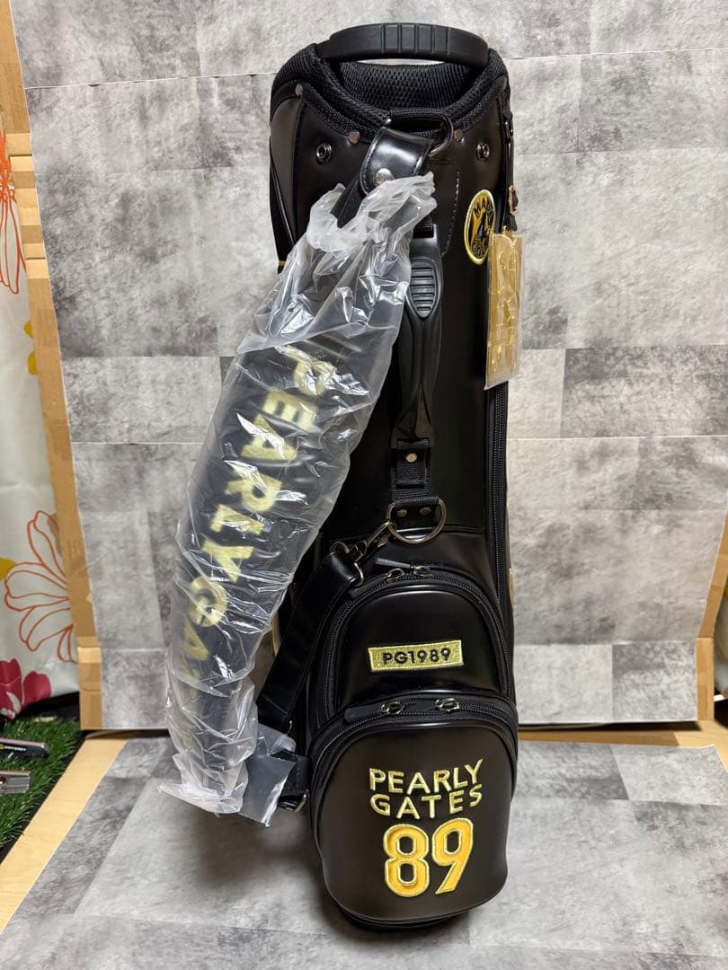 PEARLY GATES ゴルフスタンドキャディバッグ　ヘッドカバー付き