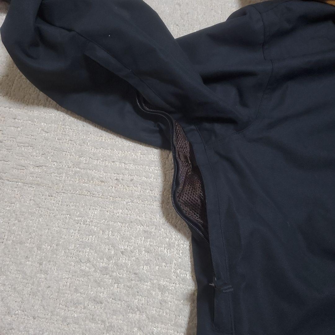 BURTON　スノーボードウェア上下セット　ジャケットLサイズ　パンツMサイズ