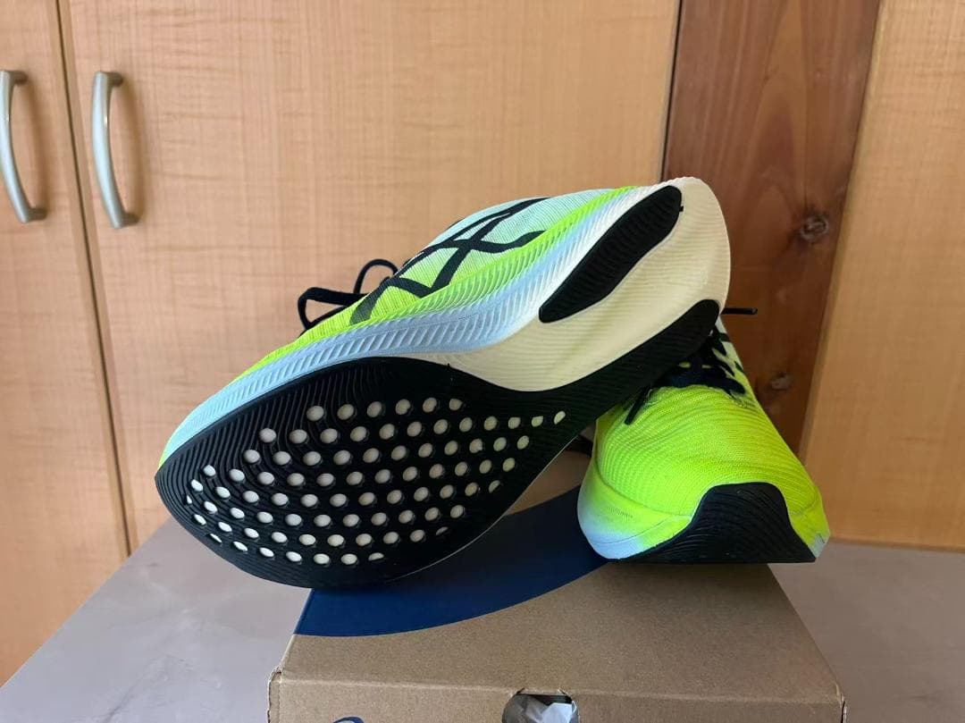 ASICS SPEED SKY 1012B069-301 23cm 新品