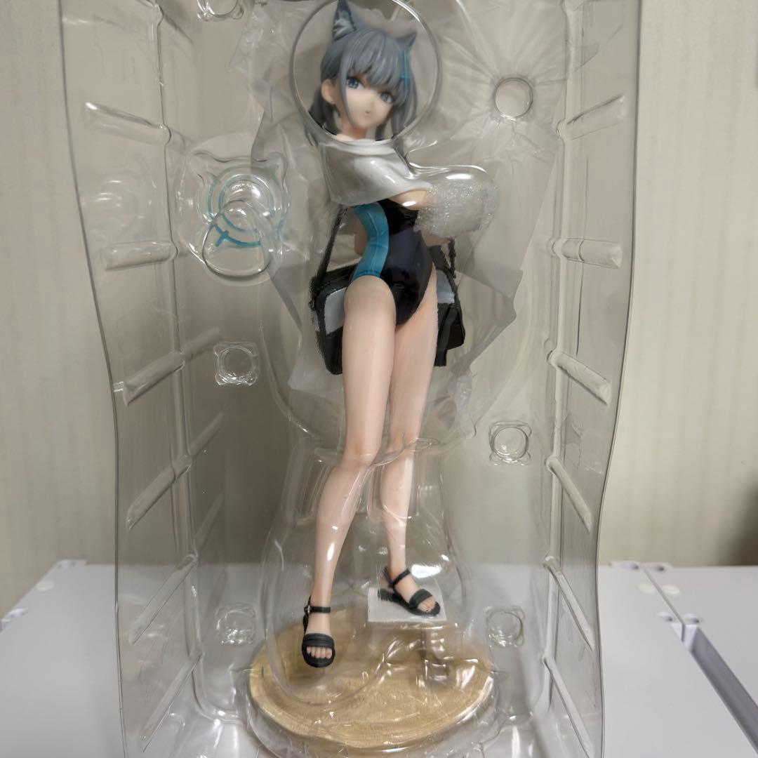 開封済み ブルアカ 砂狼シロコ（水着） フィギュア