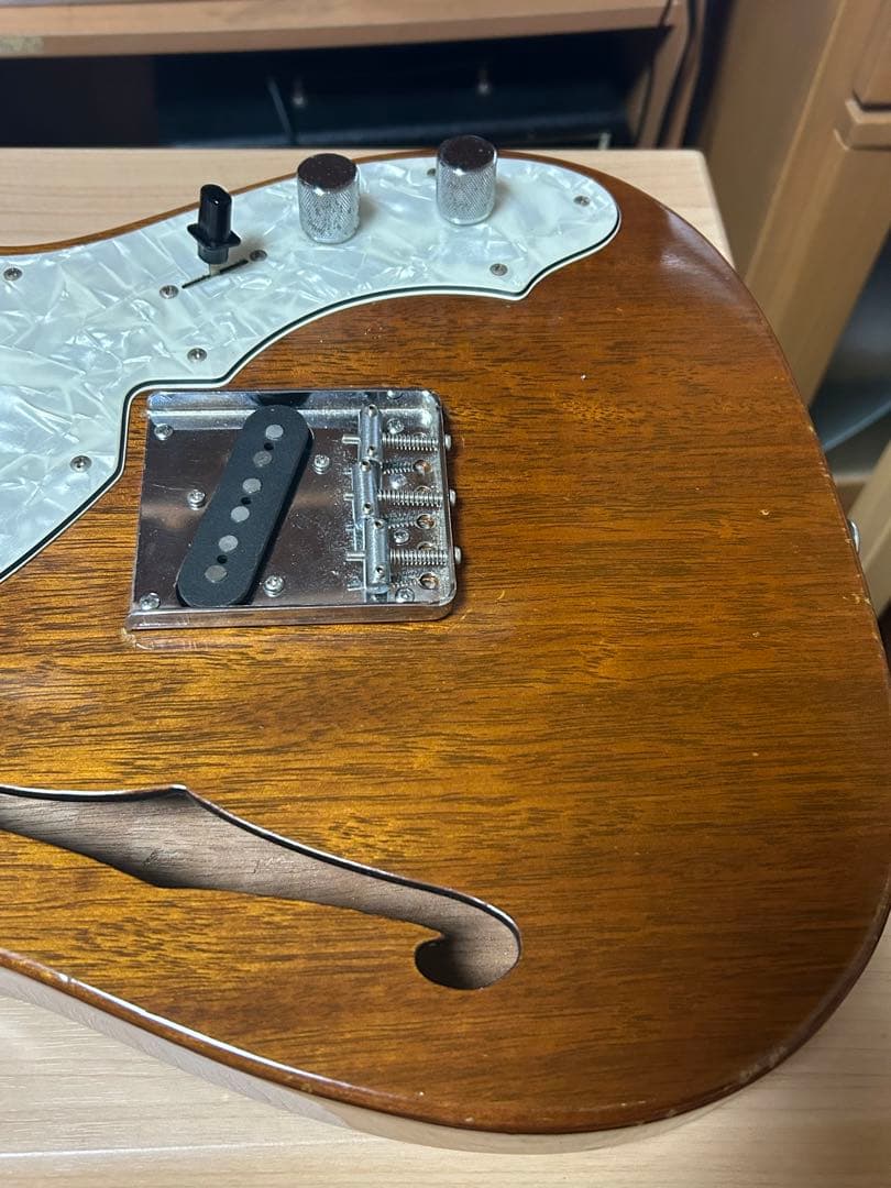 Aria pro II 1977年製シンライン