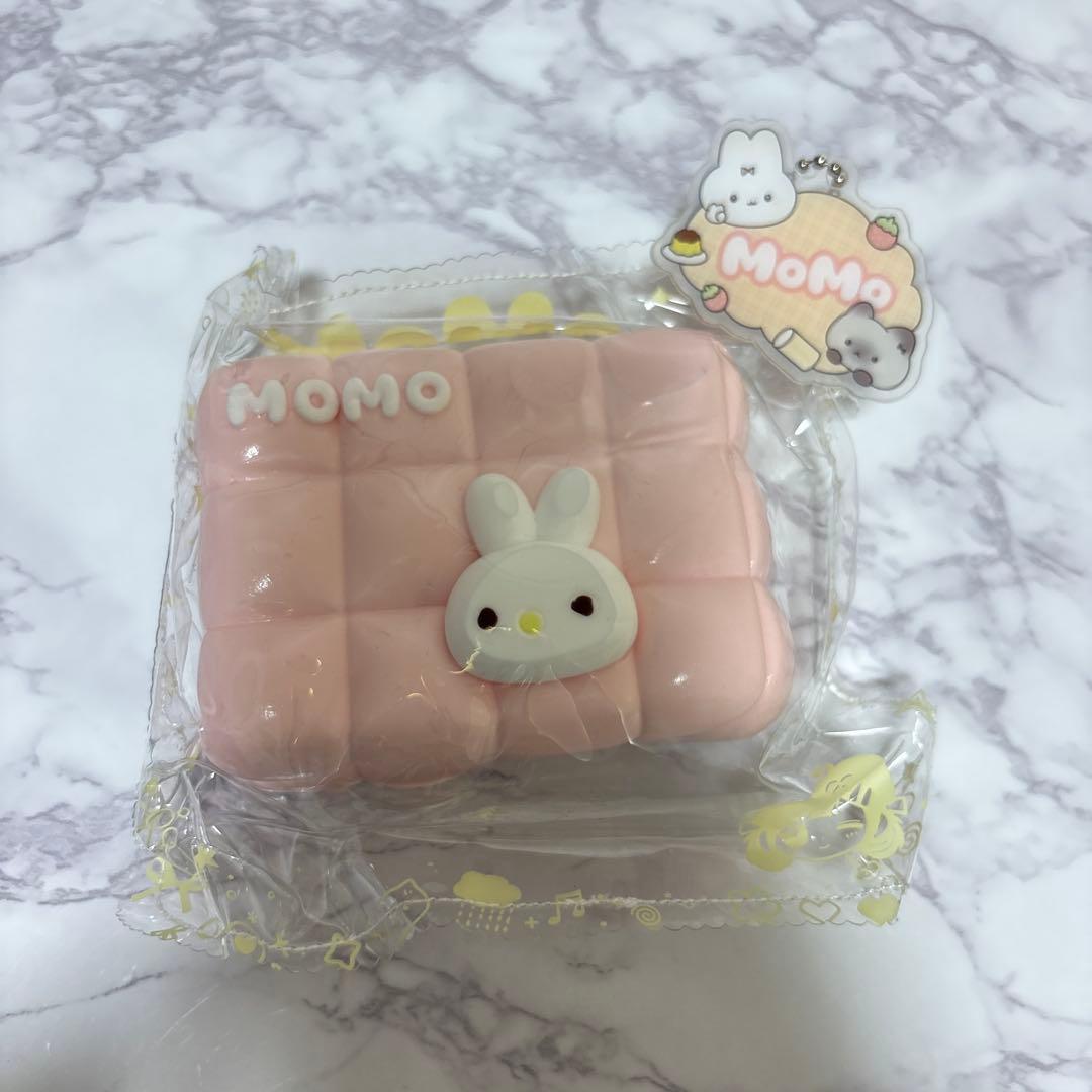 MOMOスクイーズ　冬シリーズ