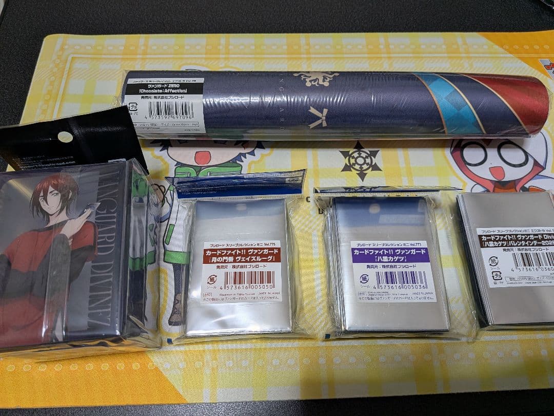 ヴァンガード ヴェイズルーグ 八雲カゲツ デッキホルダー スリーブ 明導ヒカリ
