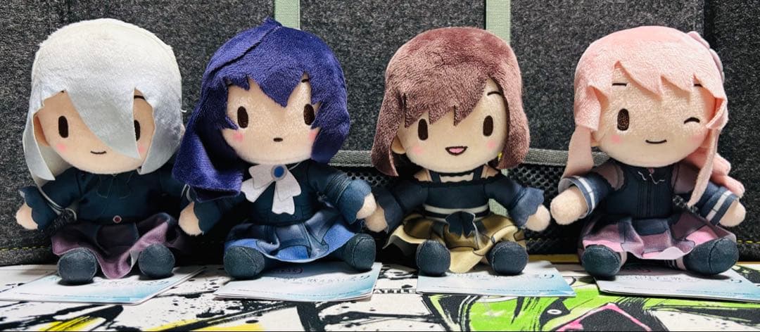 【25時、ナイトコードで。 4+4種セット】 東雲絵名 宵崎奏 まふゆ 暁山瑞希