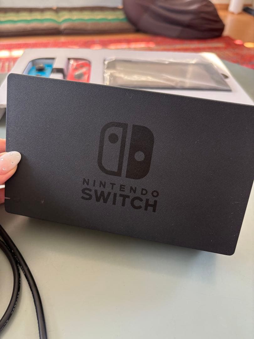 Nintendo Switch 本体 赤/青 付属品付き