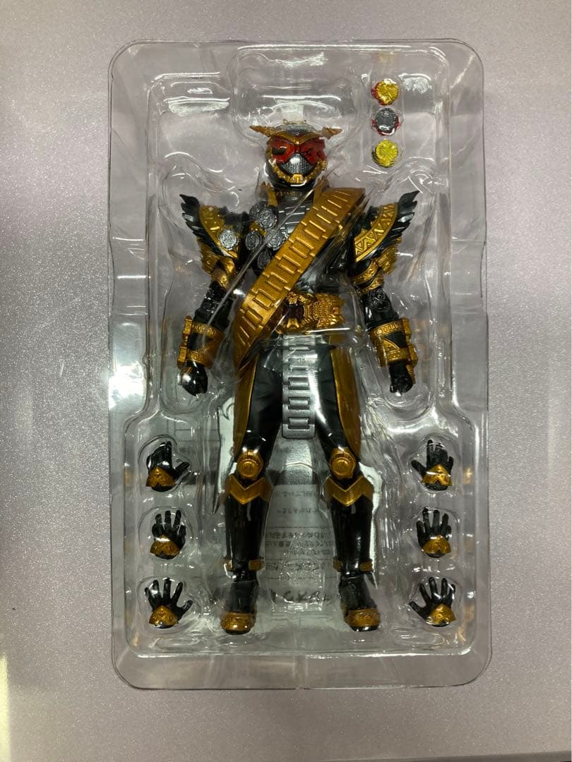 SHフィギュアーツ グランドジオウ オーマジオウメタルクラスターホッパー ダブル