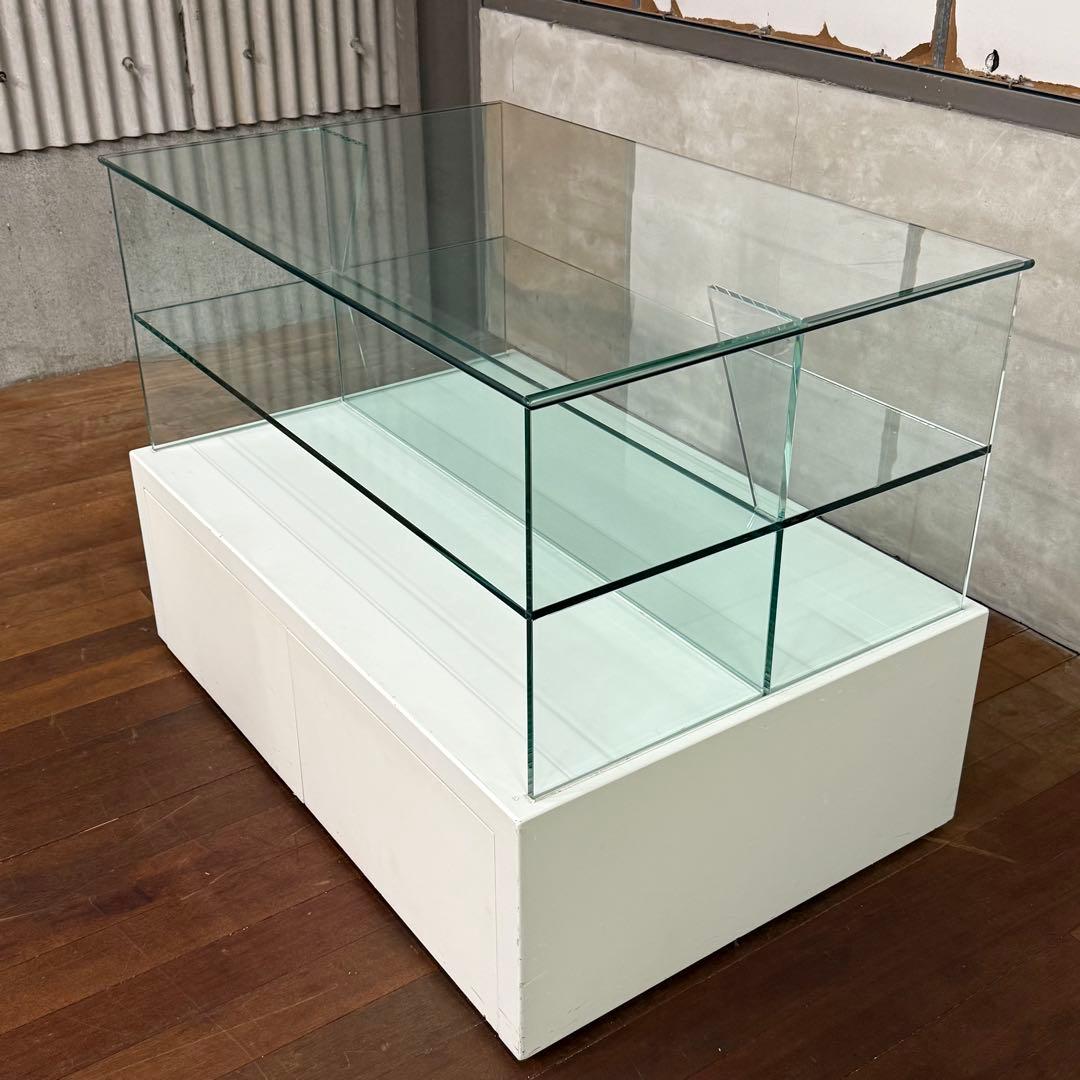 H17C2b 店舗什器 ショーケース