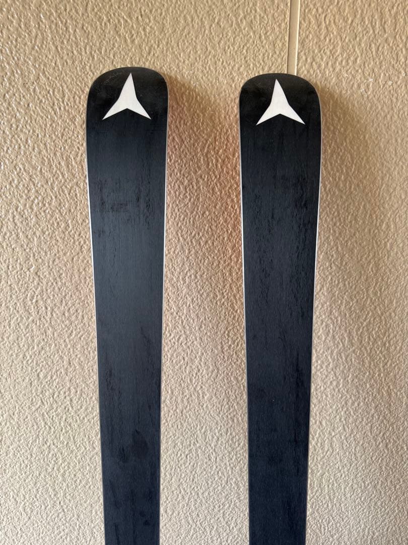 21-22 ATOMIC G9 RS 183cm（R24）