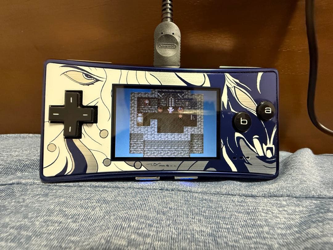 ゲームボーイミクロ ファイナルファンタジーIV 天野喜孝デザイン 同梱版