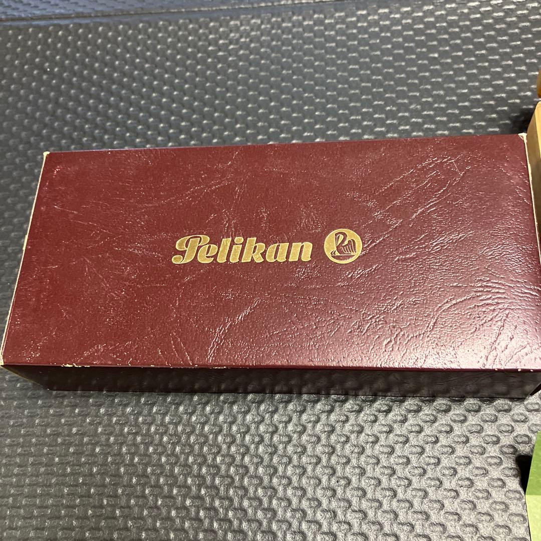 Pelikan 万年筆 新生ドイツ誕生記念 特別限定20C-833/F 未使用品