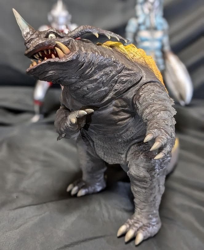 ウルトラマン＆バルタン星人＆ネロンガ（ＣＣＰ）1/6特撮シリーズ３体セット