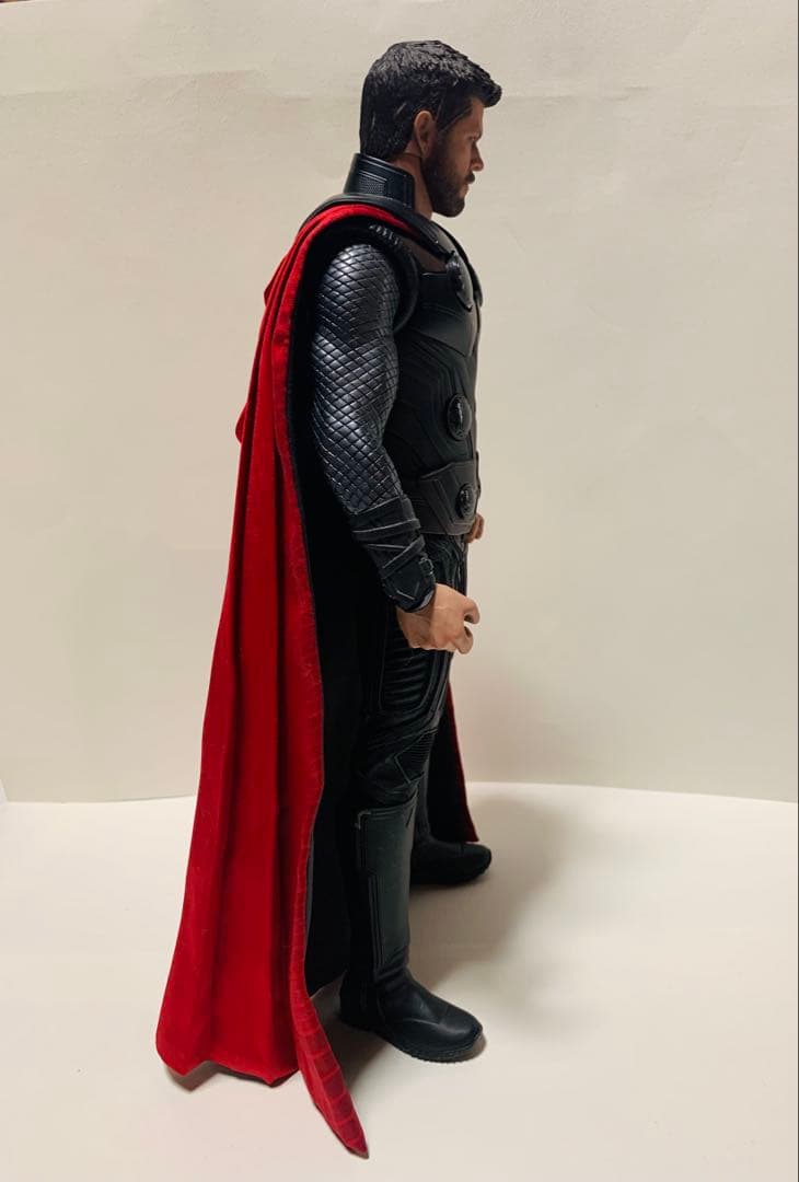 ホットトイズ 1/6スケール ソー /アベンジャーズ/洋画/映画/マーベル