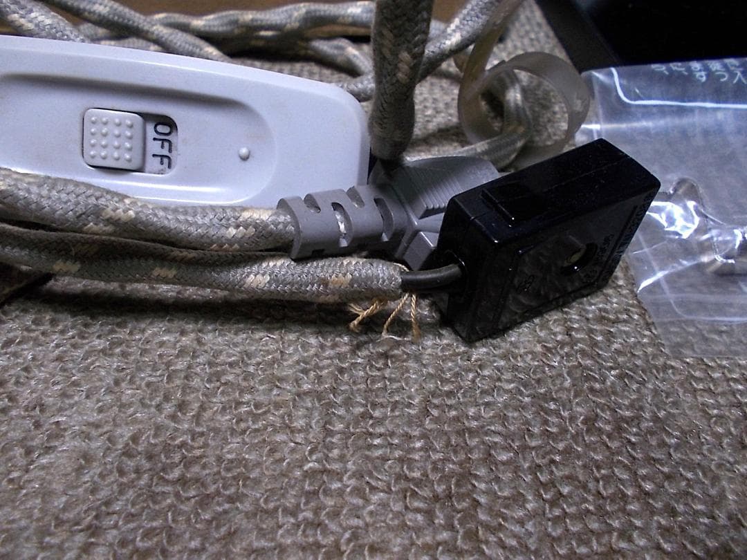 茶道具 風炉型野々田電熱器 黒真塗 茶釜 送料込み