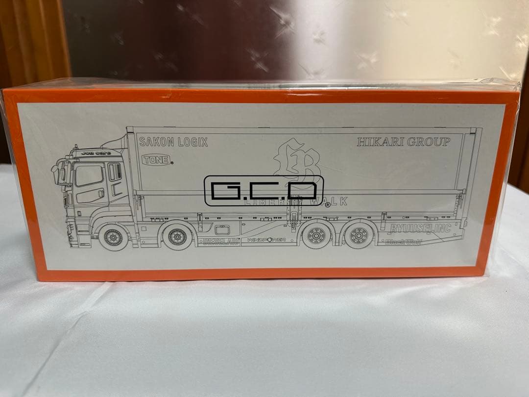 GCD 三菱ふそう リバティーウォーク トラック 1/64 LBWK