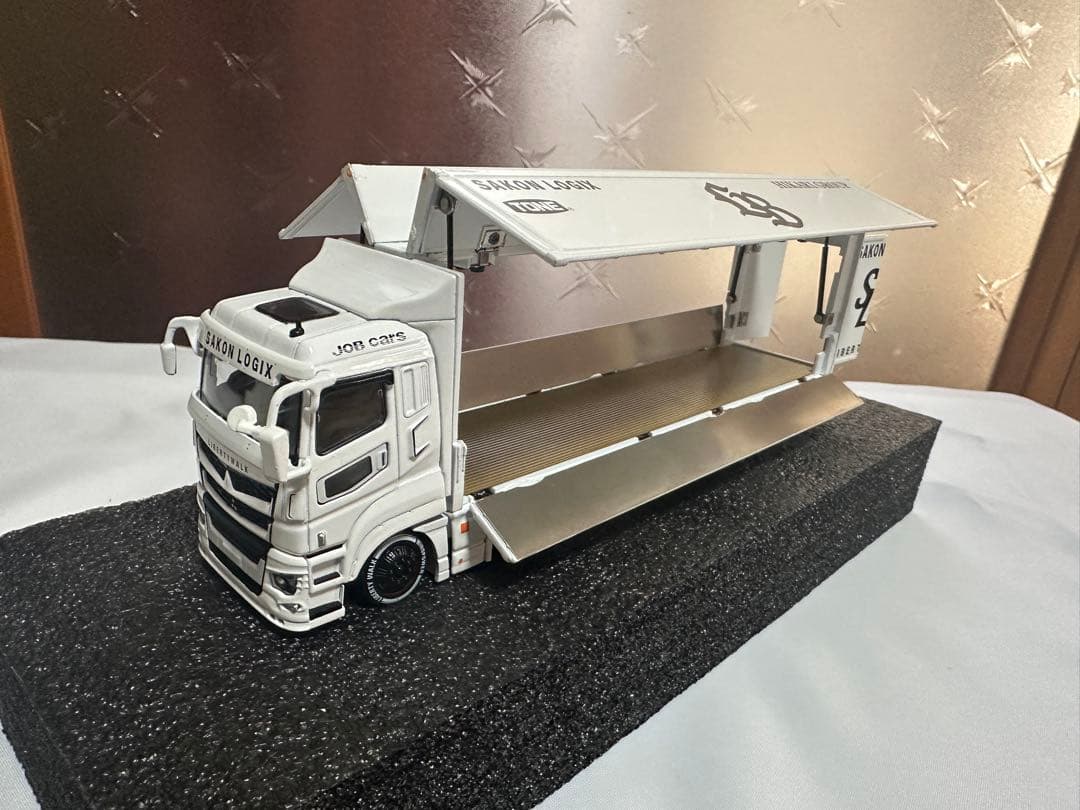 GCD 三菱ふそう リバティーウォーク トラック 1/64 LBWK