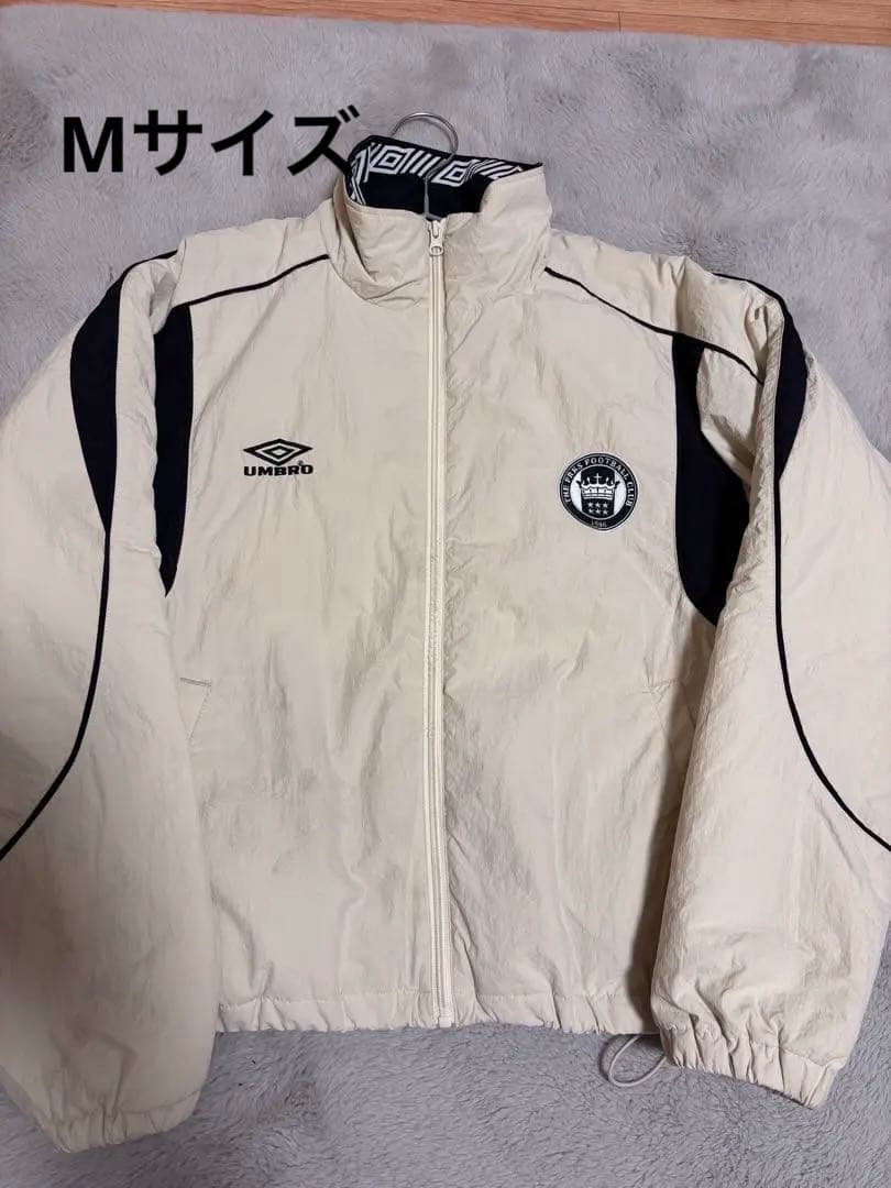 umbroナイロントラックジャケット サッカー アウター ジャージ