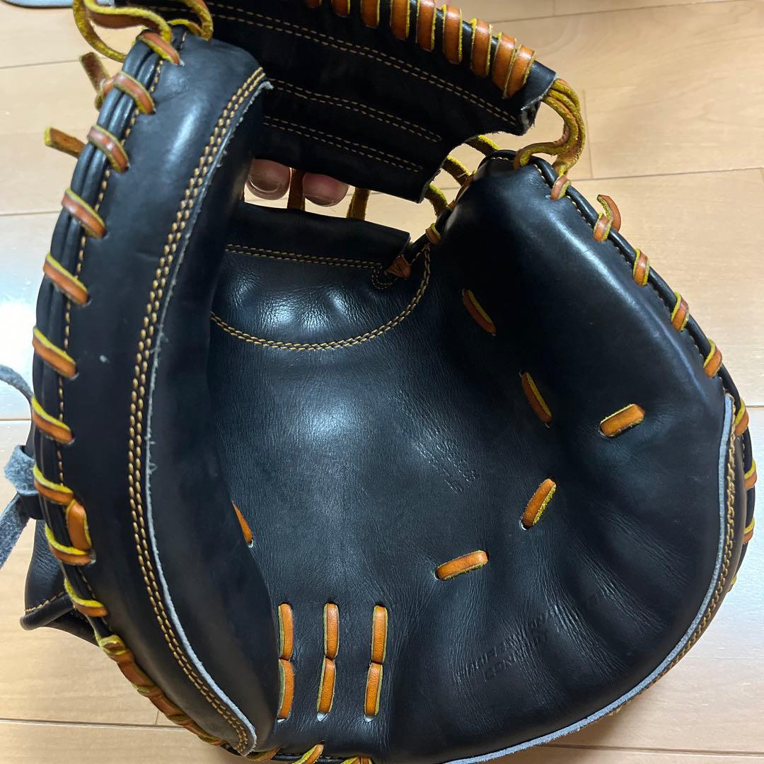 ZETTプロステイタス　硬式キャッチャーミット右投げ用