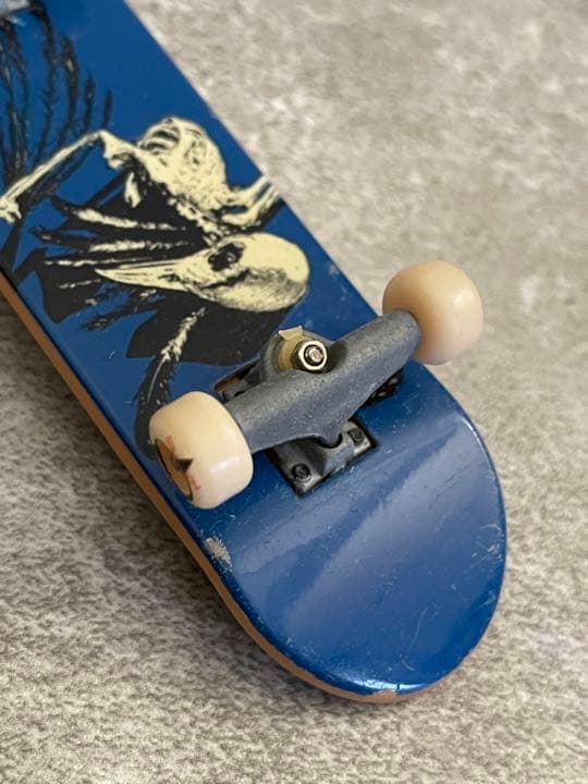 Tony Hawkのサイン入り指スケボー フィンガーボード