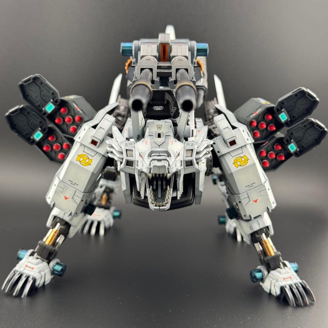 コトブキヤ ゾイド ケーニッヒウルフ デュアルスナイパーライフルセット 全塗装