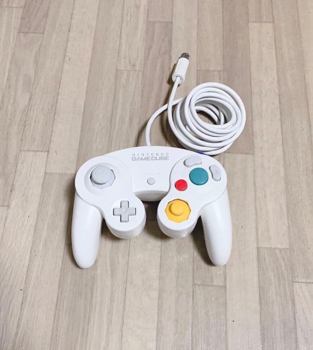 ゲームキューブコントローラー　任天堂　4台分