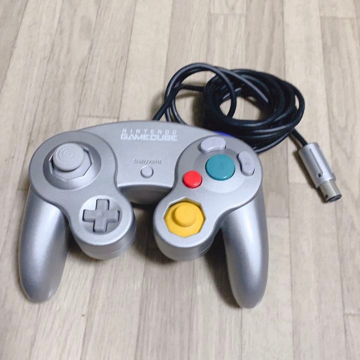 ゲームキューブコントローラー　任天堂　4台分