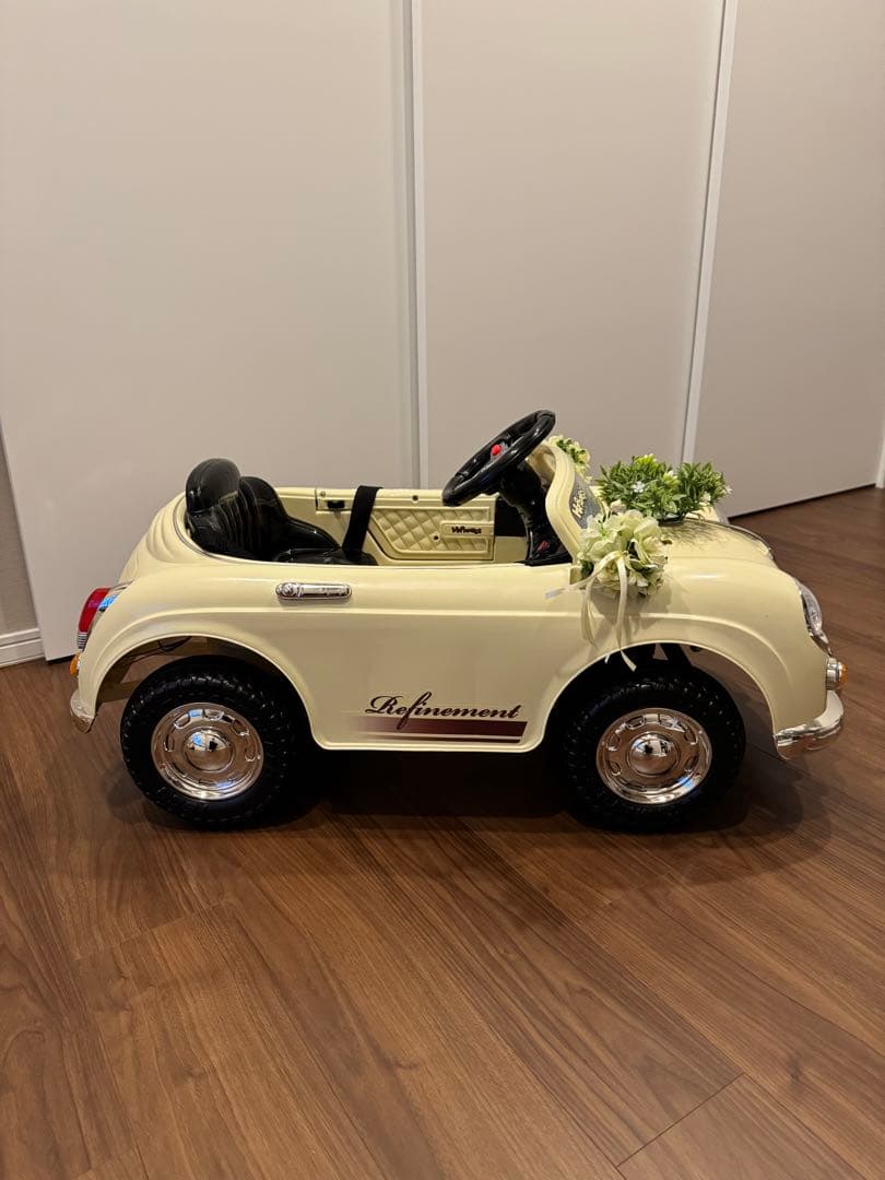 リングボーイ　結婚式　ラジコンカー　子供用 電動自動車