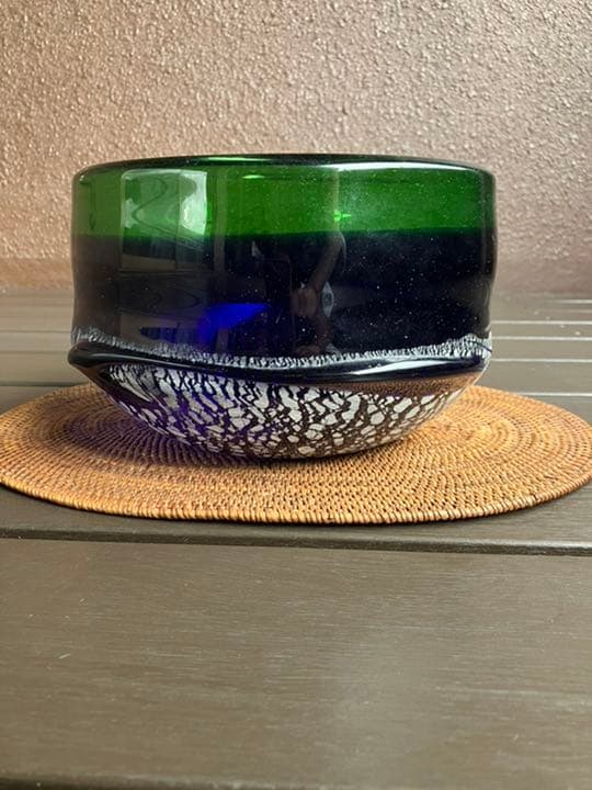 稲嶺盛吉　土紋　花器　紺緑