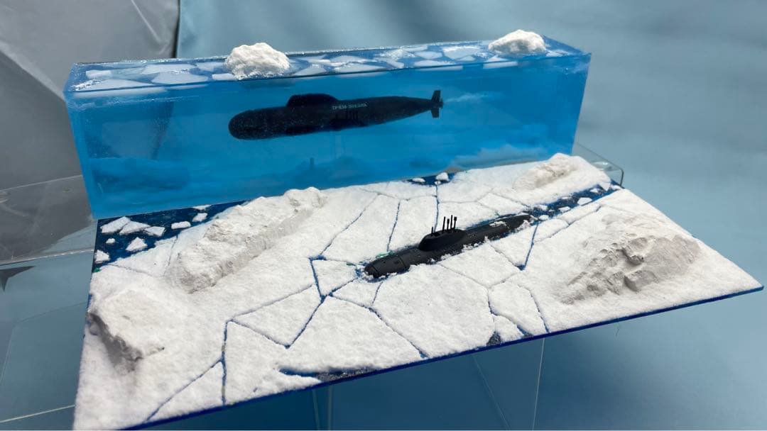 タイフーン級潜水艦　流氷ジオラマ
