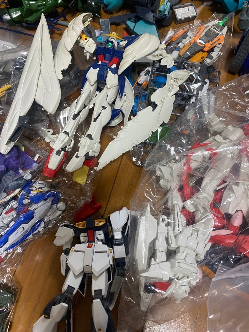 ガンプラ　hg mg 大量　まとめ売り　フィギュア　エヴァなど　武器パーツ