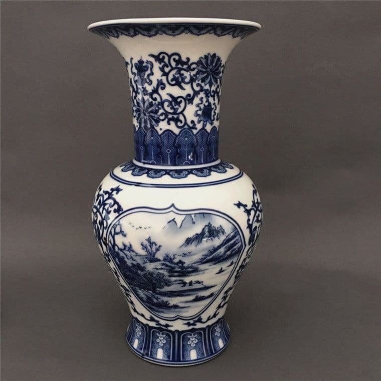 清三代鯖山水図花觚 景徳鎮 陶磁器 書斎の 装飾品 工芸品 美術品 置物
