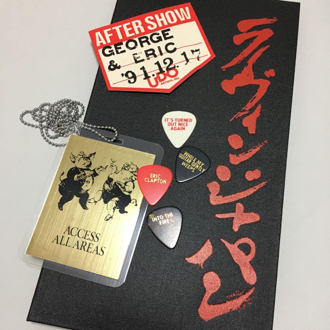 ジョージ・ハリスン直筆サイン入り　英国ジェネシス出版 豪華本＋CD 他