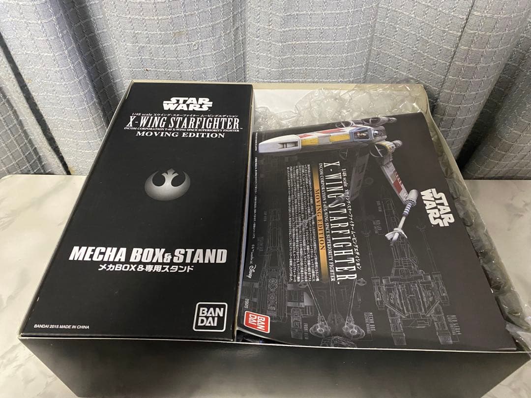 スターウォーズ　1/48 Xウイング・スターファイター　ムービングエディション