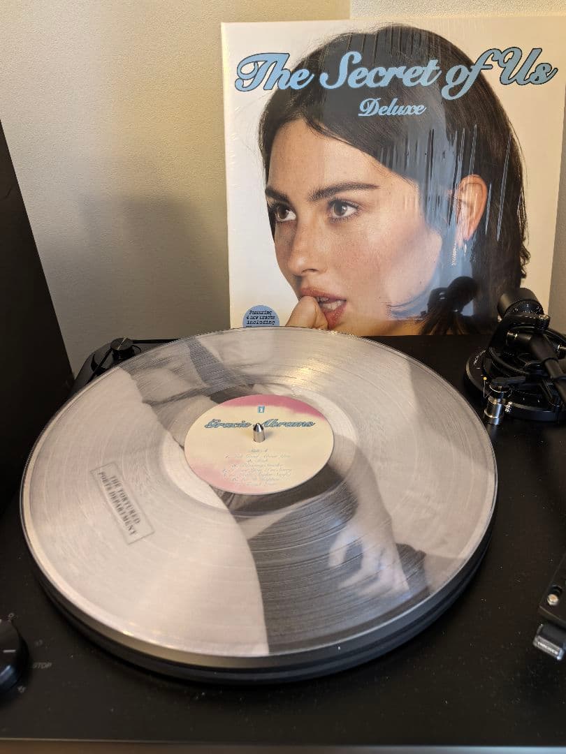 Gracie Abrams-Secret Of Us （クリアヴァイナル2LP）